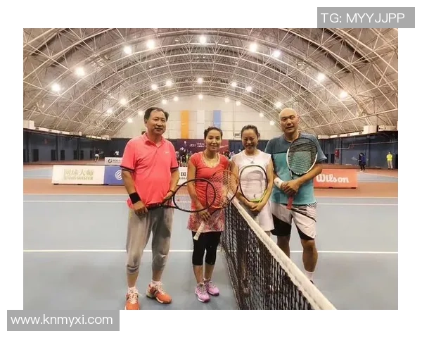 深圳网球队与重庆网球队赛后分析:个人能力对比与战术探讨